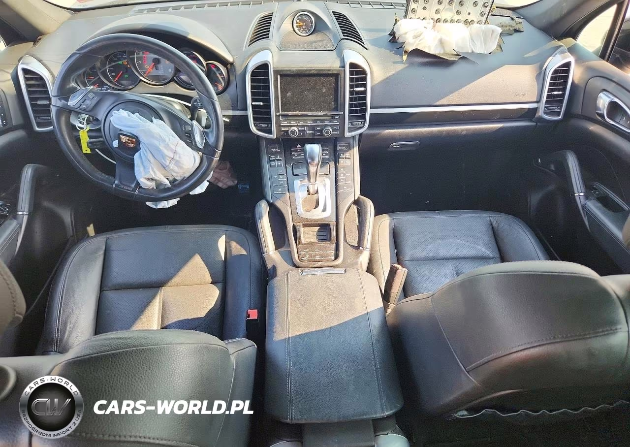 2013 Porsche Cayenne S Hybrid VIN:WP1AE2A28DLA14491 - 16