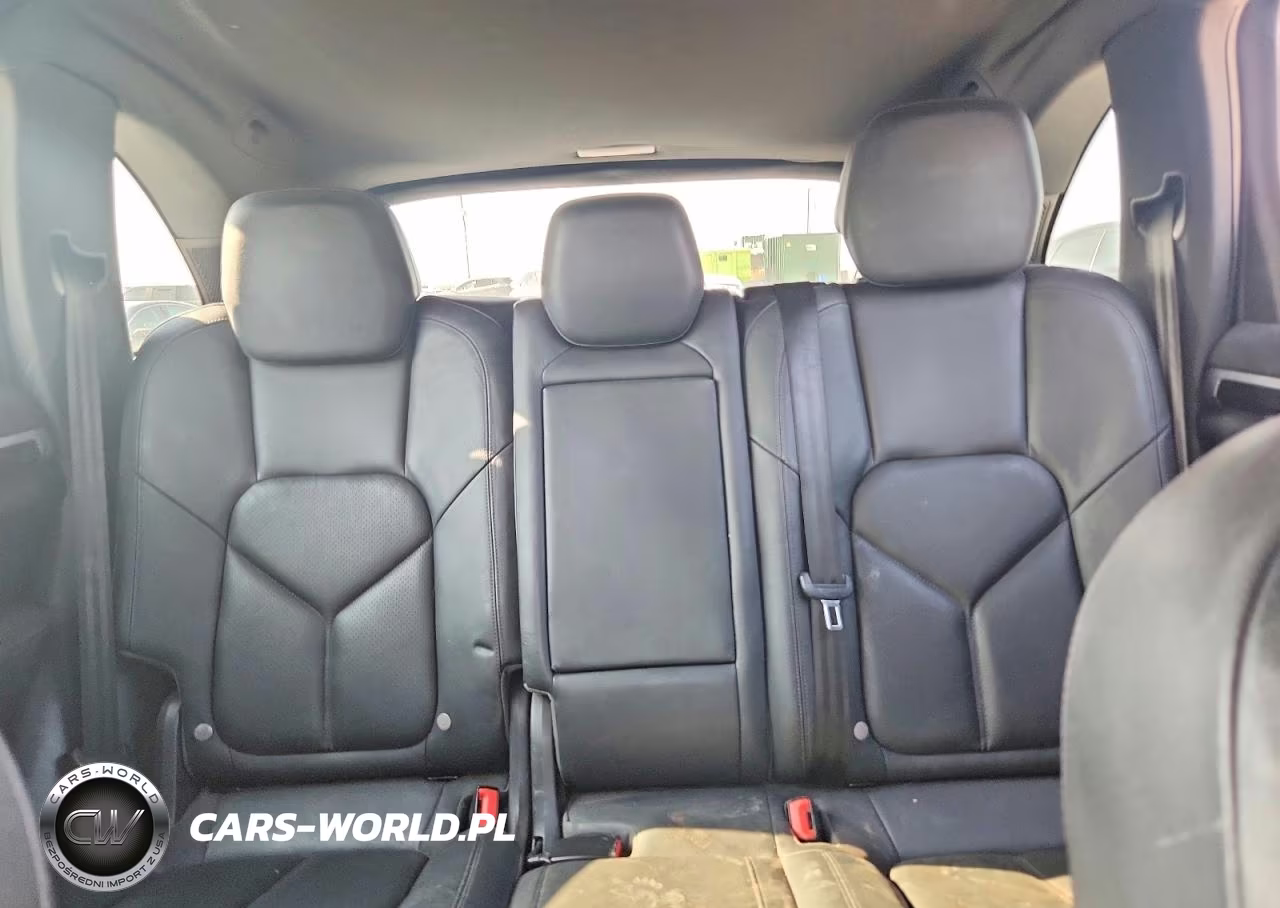 2013 Porsche Cayenne S Hybrid VIN:WP1AE2A28DLA14491 - 19