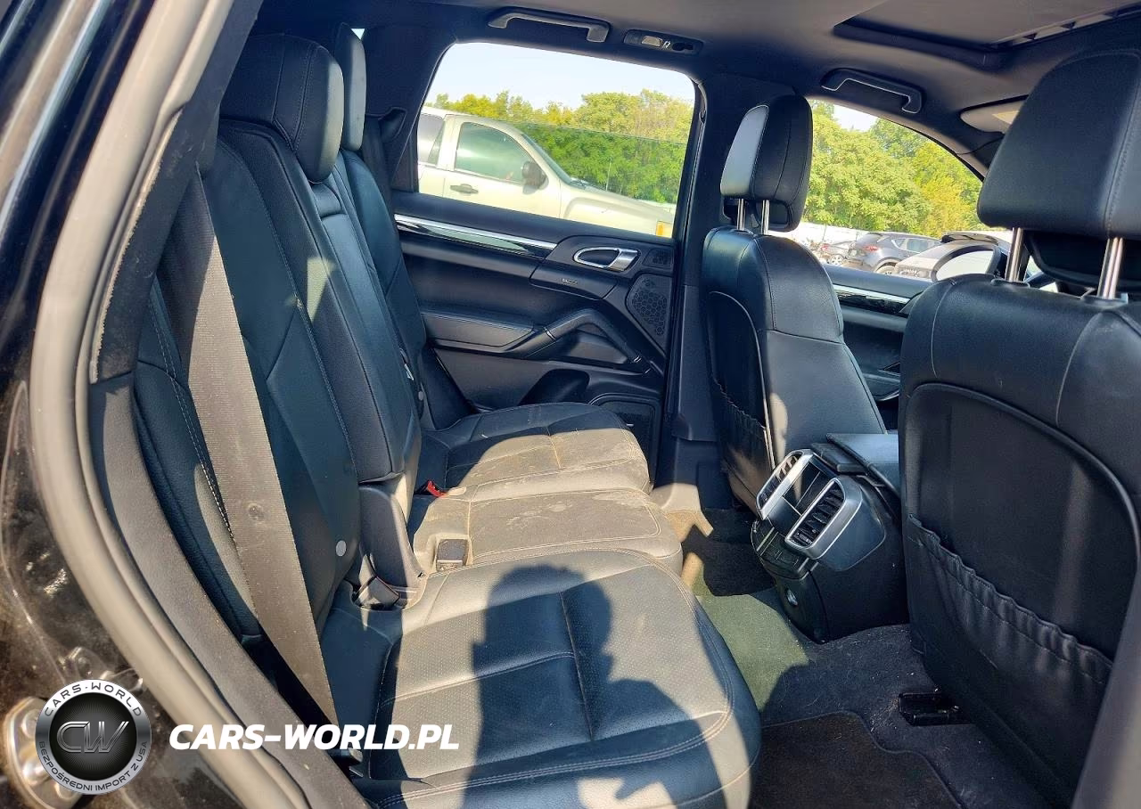2013 Porsche Cayenne S Hybrid VIN:WP1AE2A28DLA14491 - 21