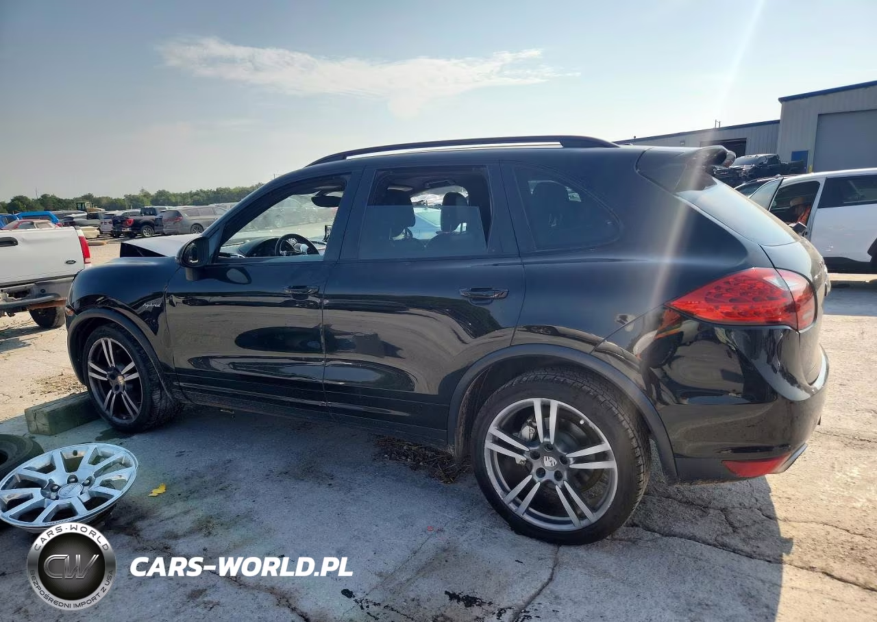 2013 Porsche Cayenne S Hybrid VIN:WP1AE2A28DLA14491 - 3