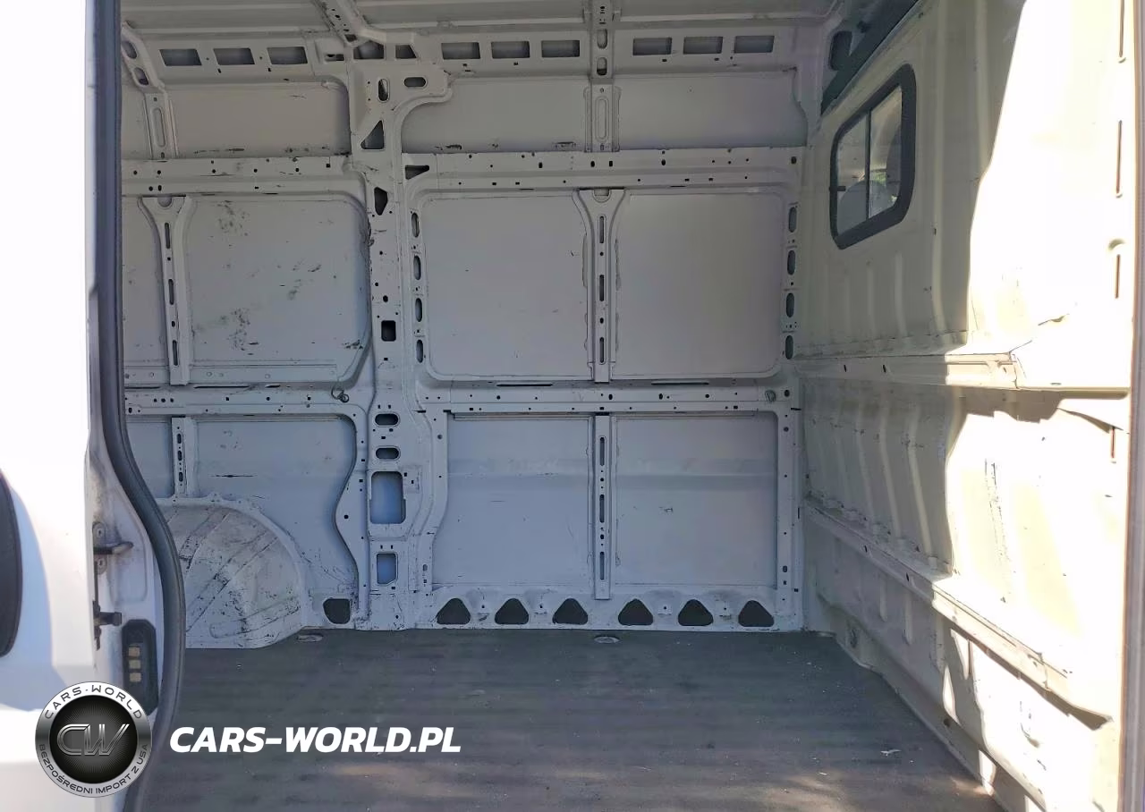 2015 Ram Promaster 1500 Delivery Van VIN:3C6TRVBG4FE507730 - 11