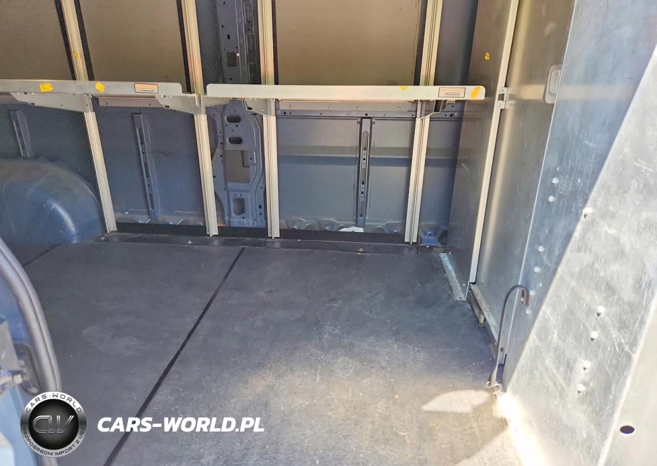 2020 Ram Promaster 3500 Delivery Van VIN:3C6URVJG3LE117431 - 11