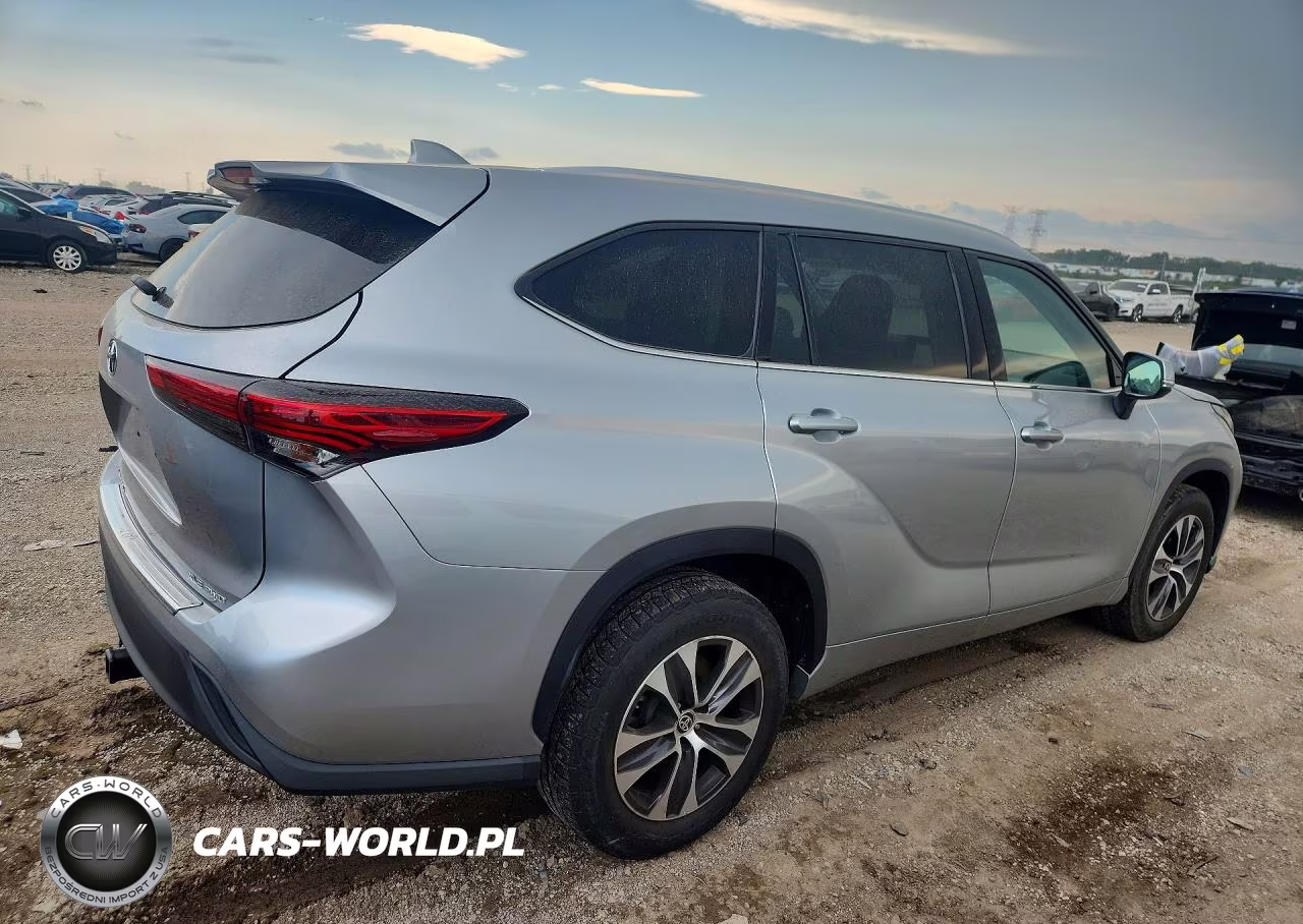 2020 Toyota Highla Xle VIN:5TDGZRBH7LS029783 - 3