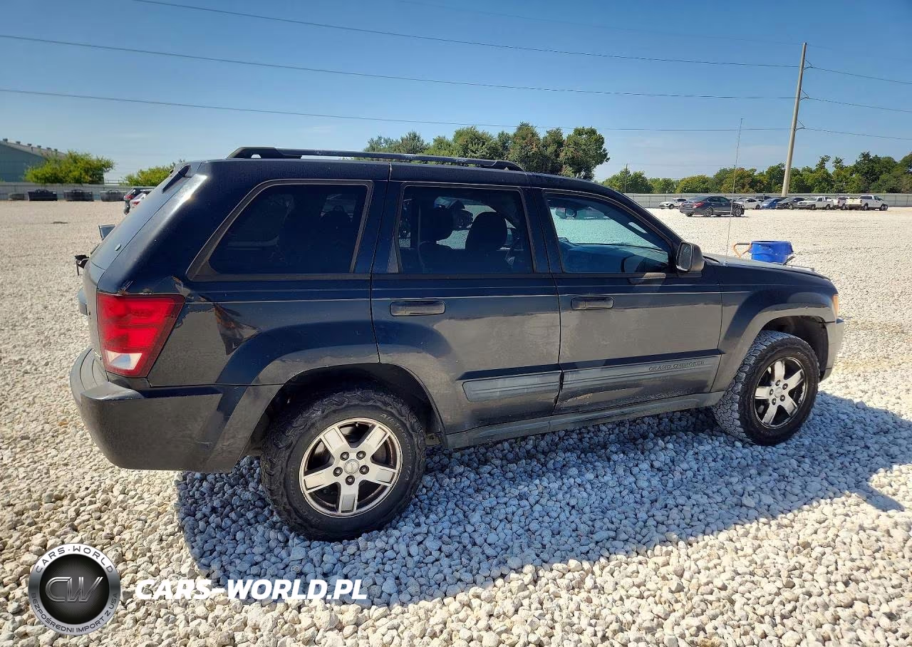 2005 Jeep Grand Cherokee Laredo VIN:1J4GS48KX5C549792 - 3