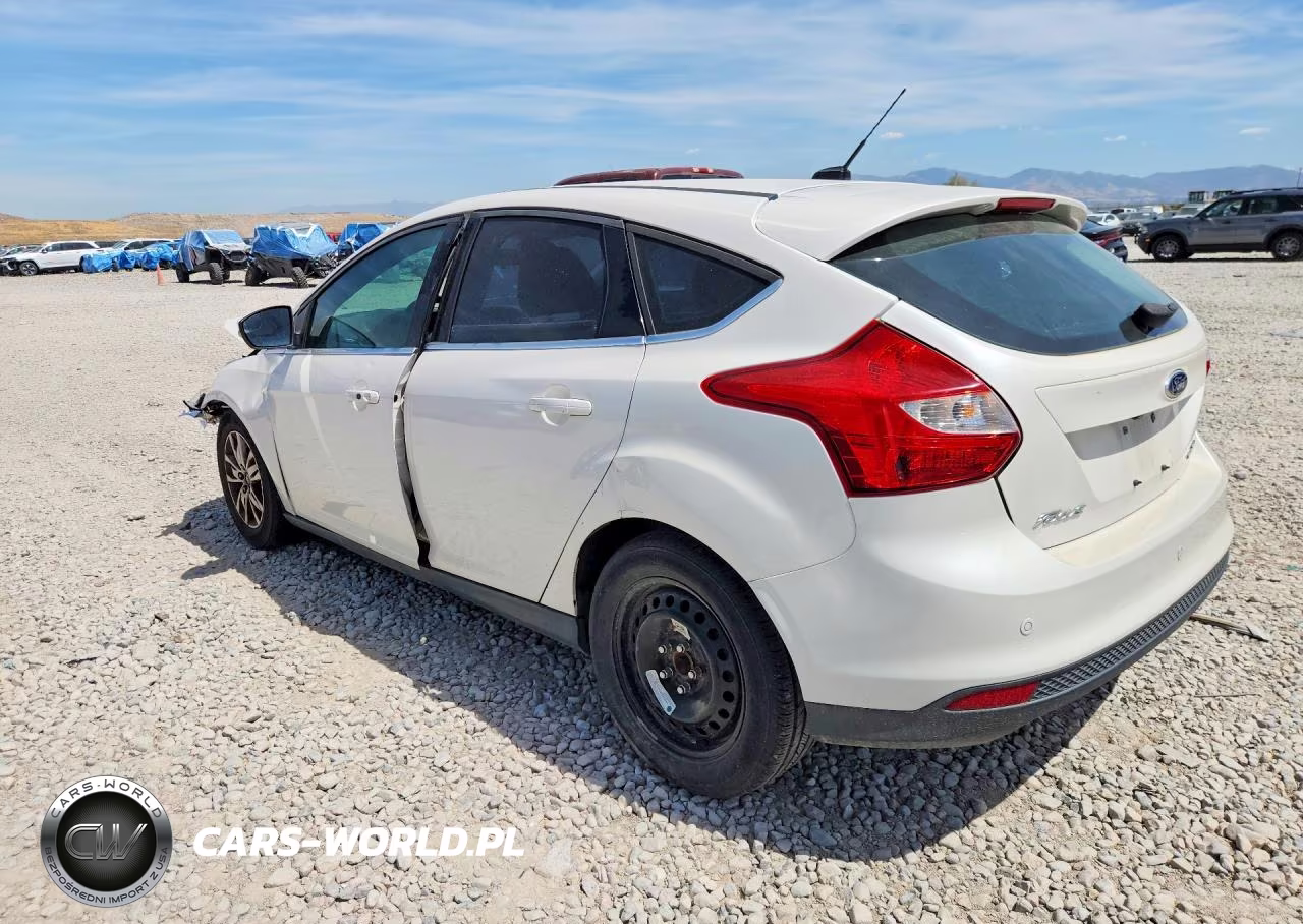 2013 Ford Focus Titanium VIN:1FADP3N23DL335191 - 2