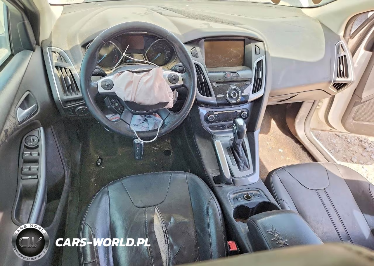 2013 Ford Focus Titanium VIN:1FADP3N23DL335191 - 8