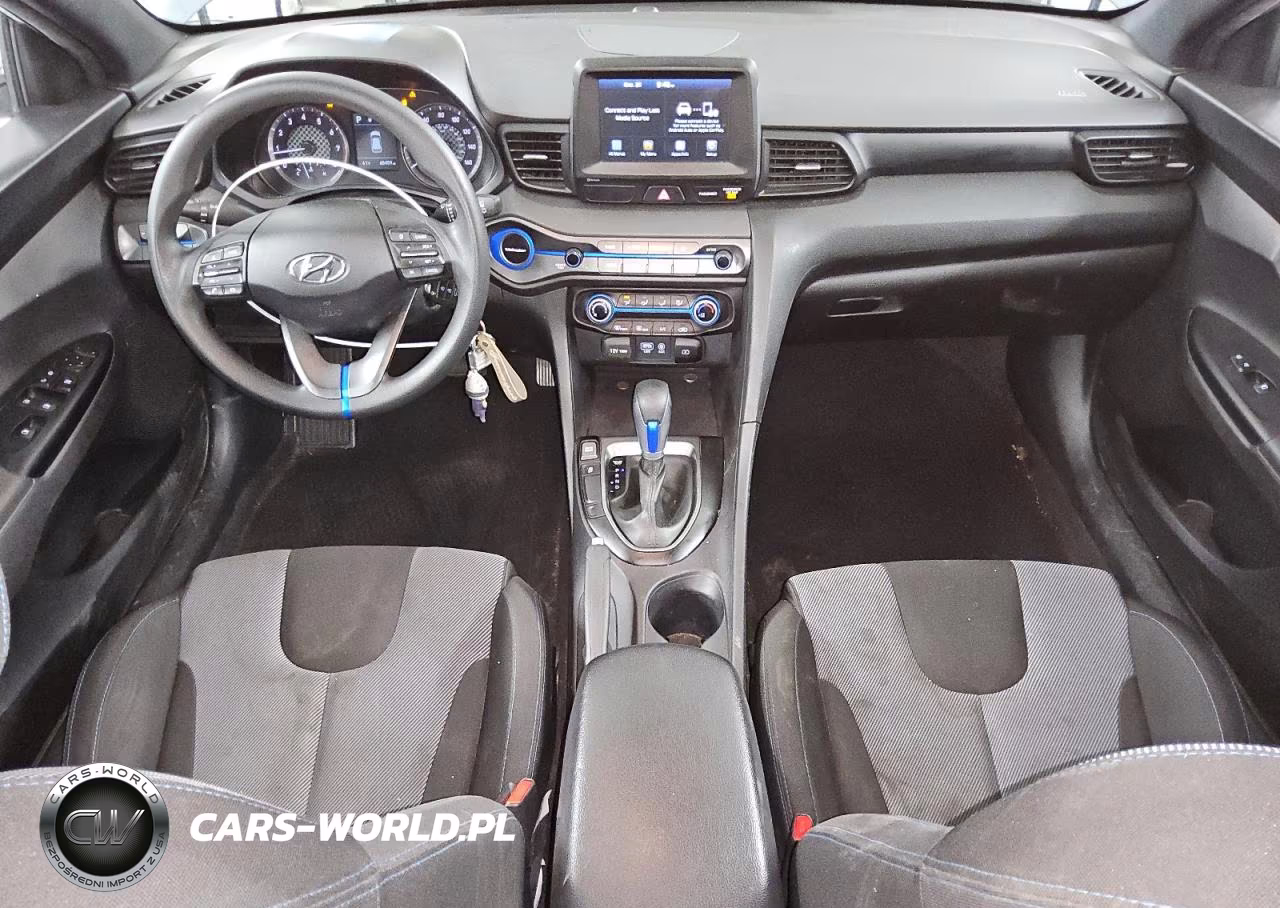 2019 Hyundai Veloster Base VIN:KMHTG6AF9KU019944 - 8