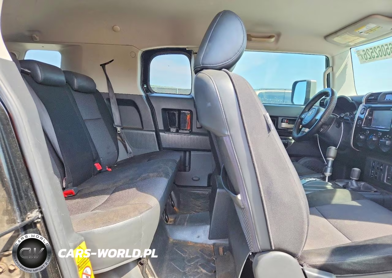 2007 Toyota Fj Cruiser Base VIN:JTEBU11F270032122 - 11