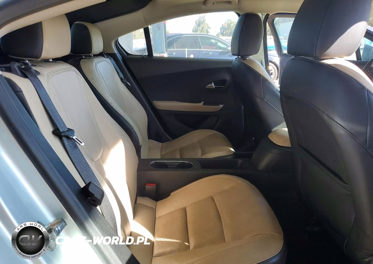 2012 Chevrolet Volt VIN:1G1RH6E46CU114900 - 10