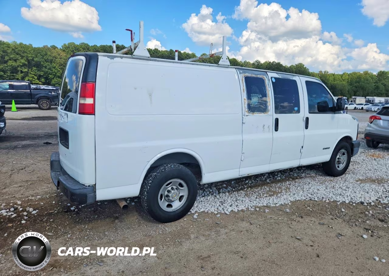 2005 Chevrolet Express G2500 VIN:1GCGG29V551125792 - 3