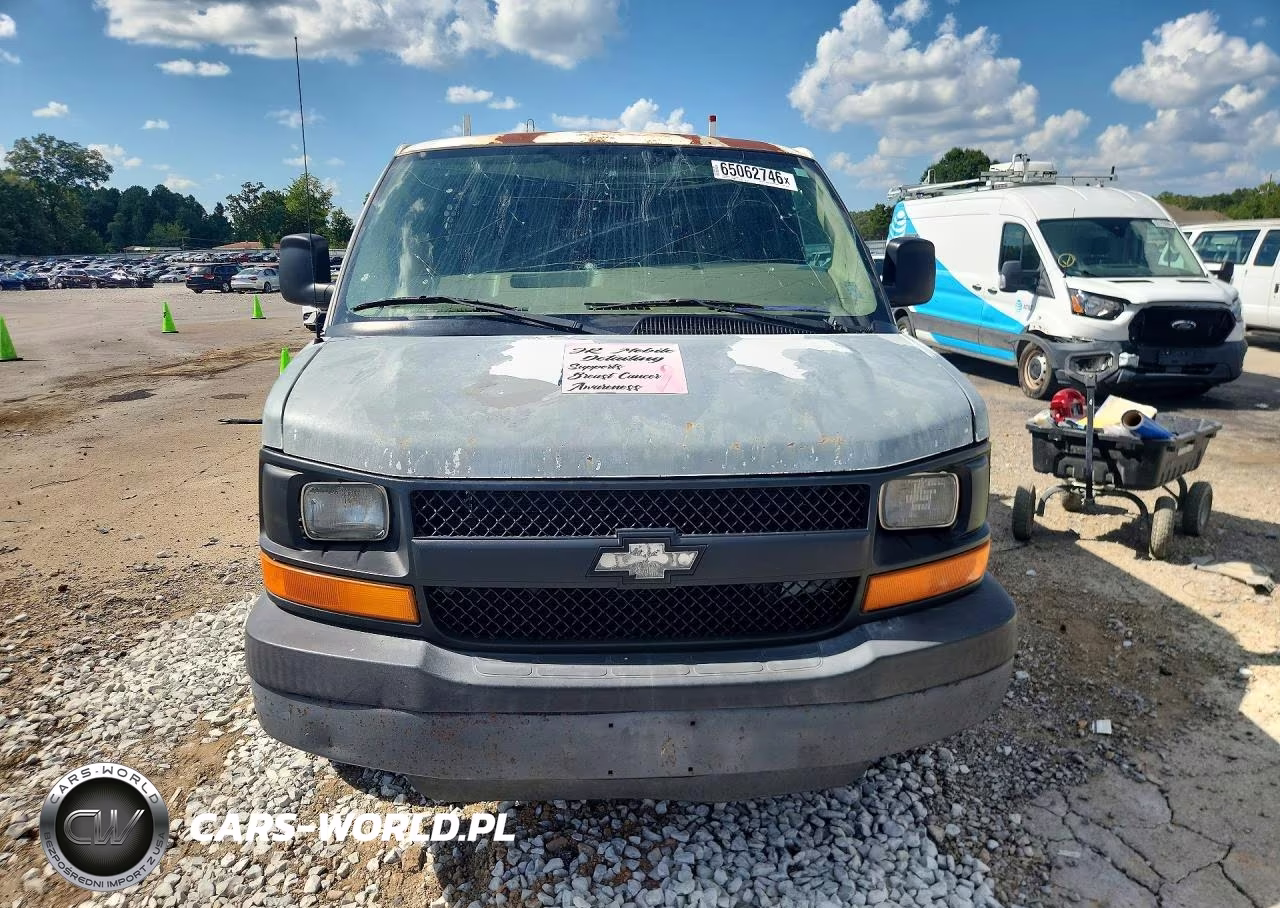 2005 Chevrolet Express G2500 VIN:1GCGG29V551125792 - 5