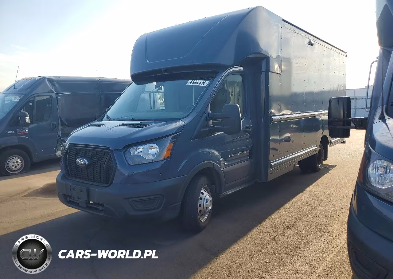 2021 Ford Transit Delivery Truck