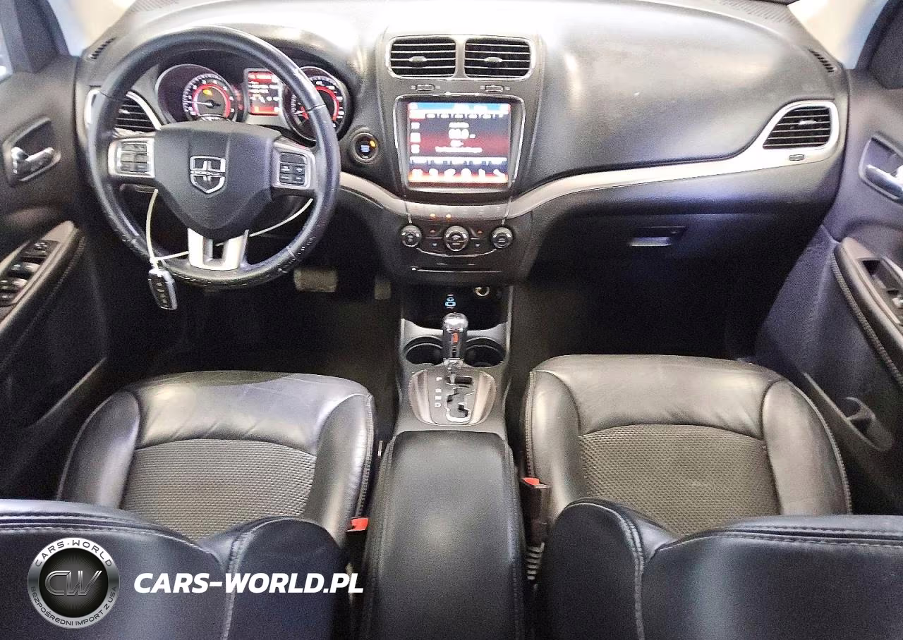 2019 Dodge Journey Crossroad VIN:3C4PDCGG5KT861624 - 8