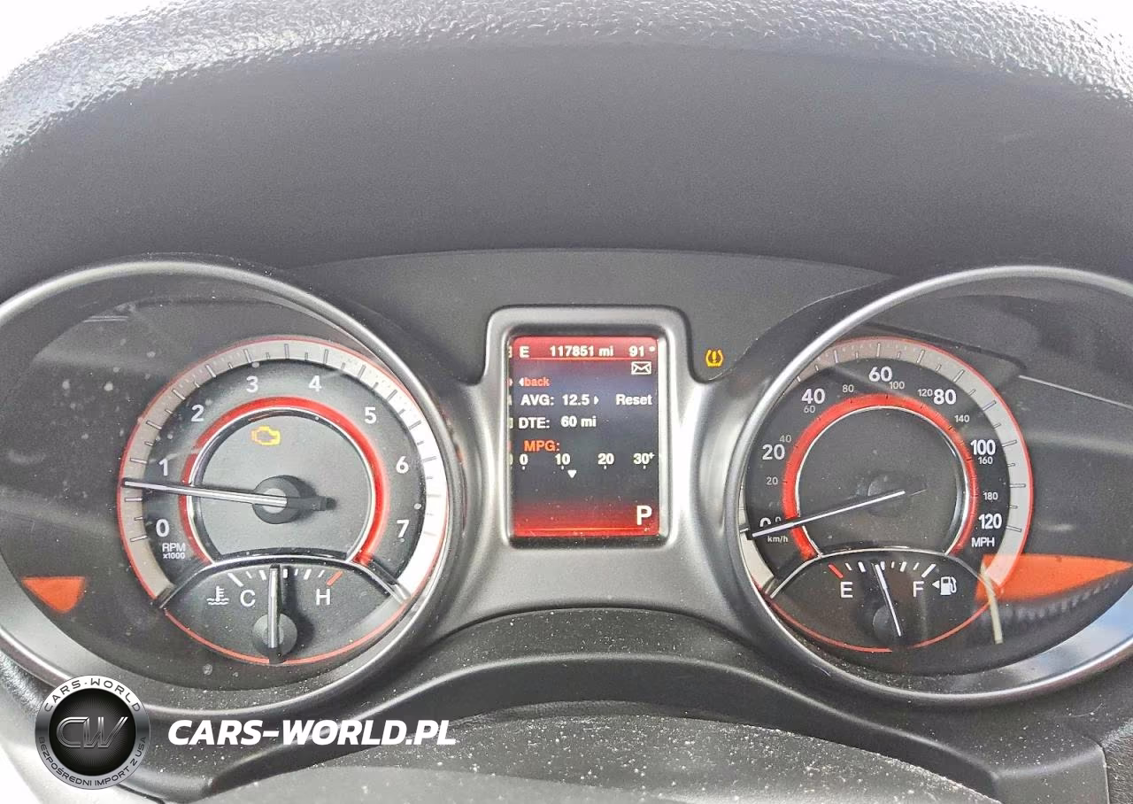 2019 Dodge Journey Crossroad VIN:3C4PDCGG5KT861624 - 9