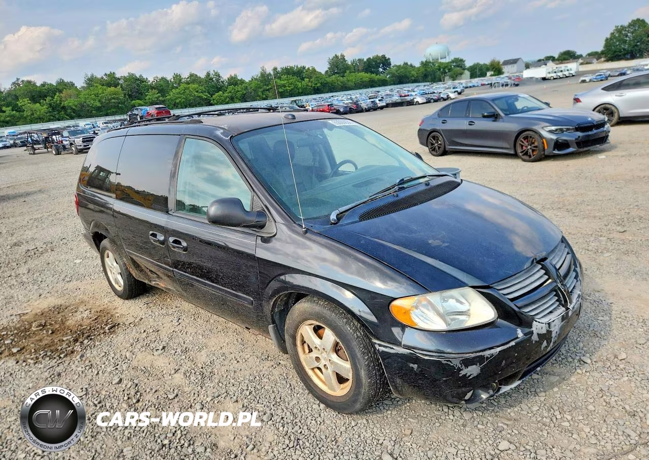 2005 Dodge Grand Caravan Sxt VIN:2D8GP44L65R443466 - 4