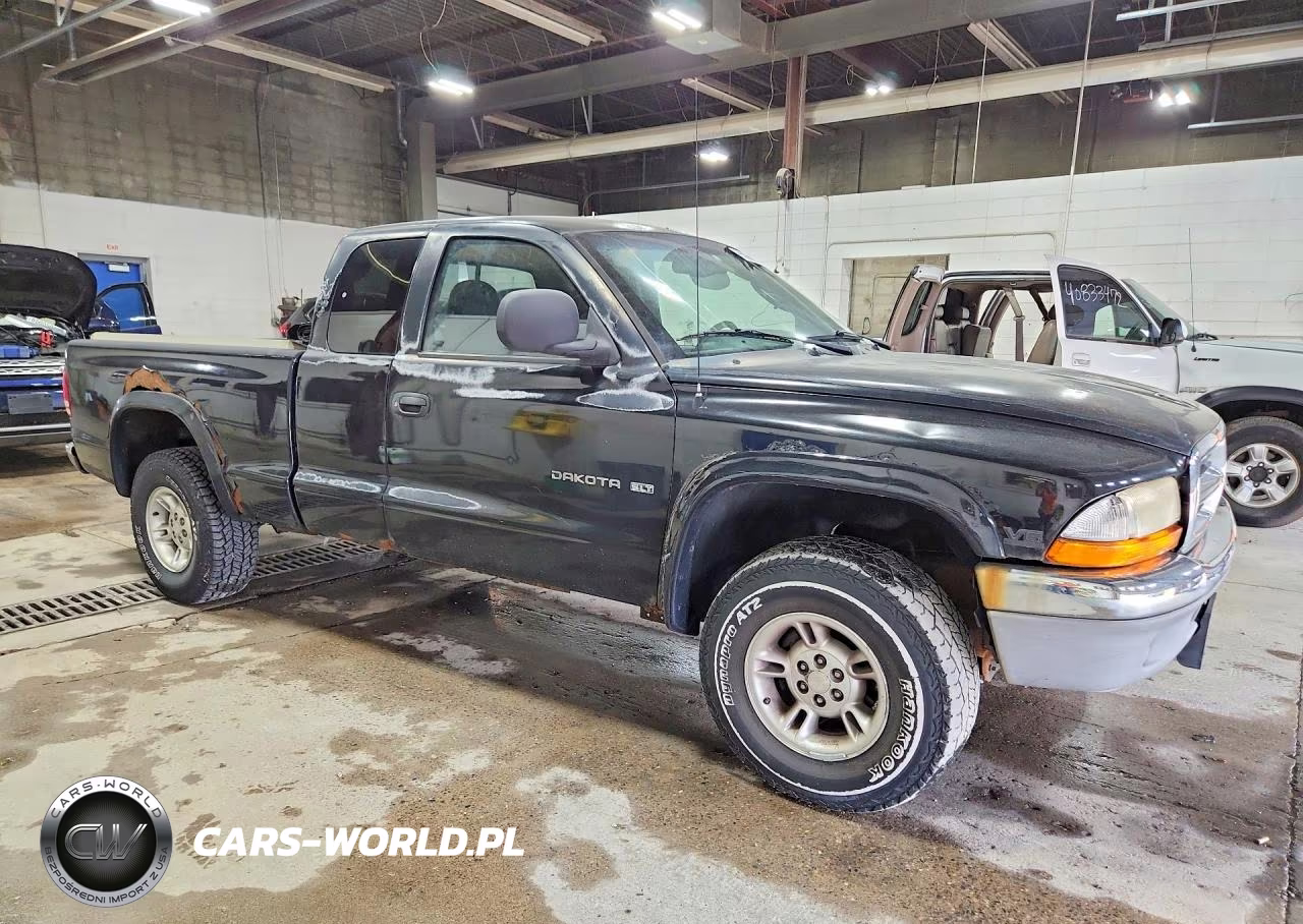 2000 Dodge Dakota VIN:1B7GG22X3YS581509 - 4