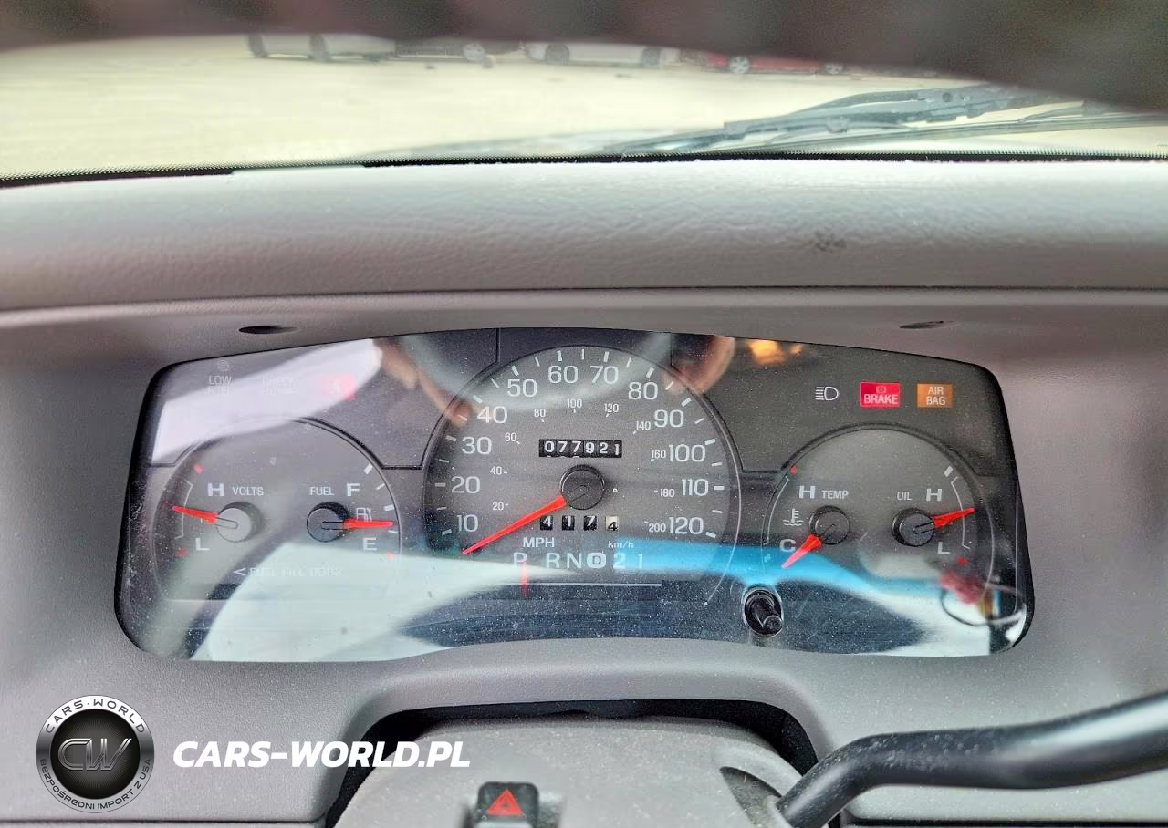 2000 Mercury Grand Marquis Ls VIN:2MEFM75W9YX620393 - 9