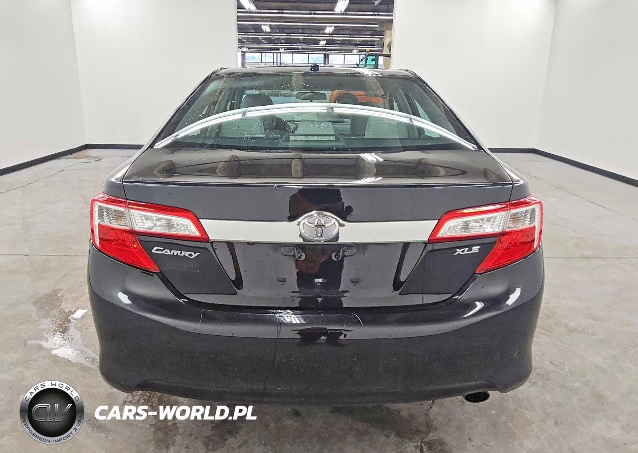 2014 Toyota Camry Xle VIN:4T4BF1FKXER398115 - 6