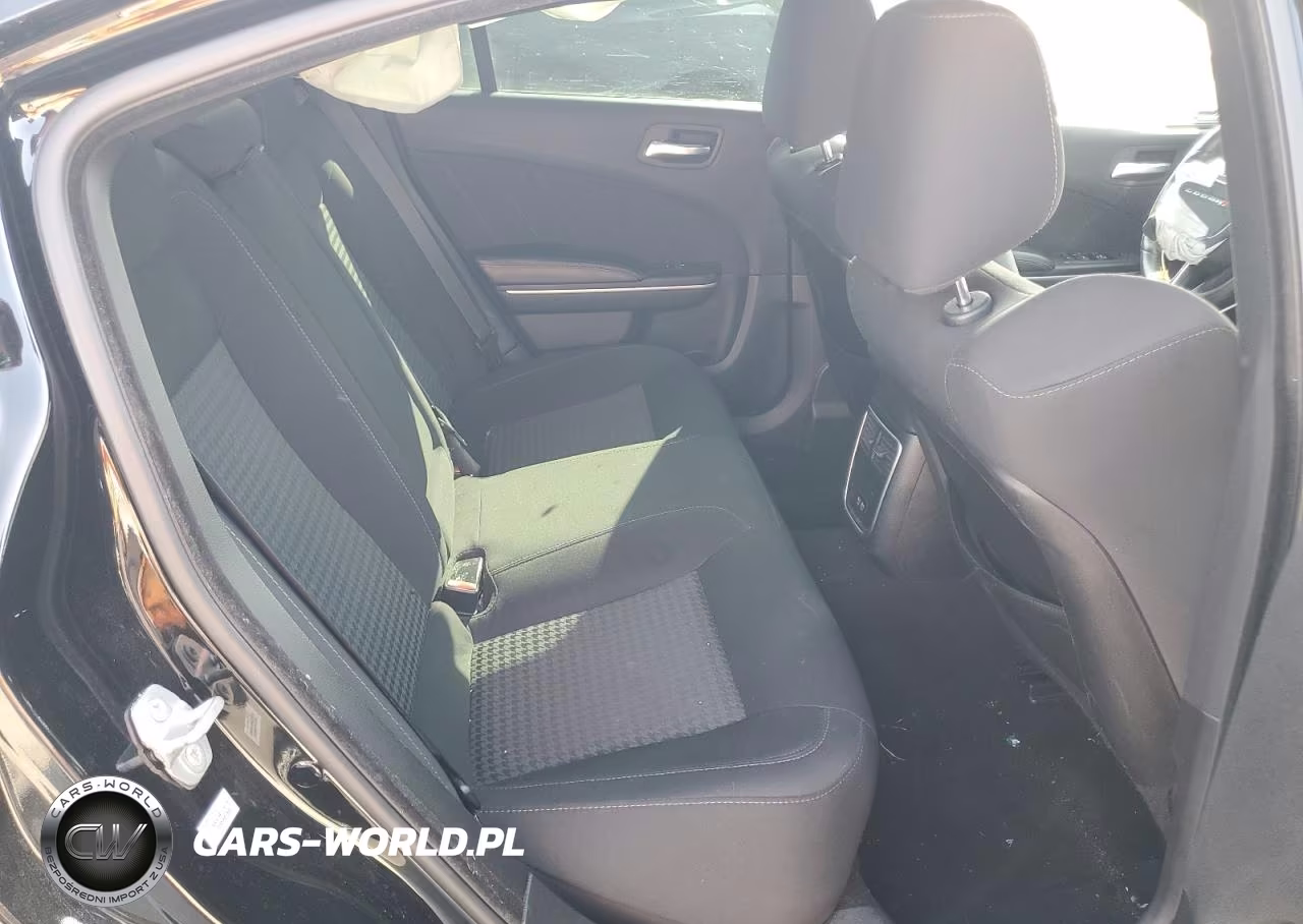 2019 Dodge Charger R-T VIN:2C3CDXCT5KH575682 - 10