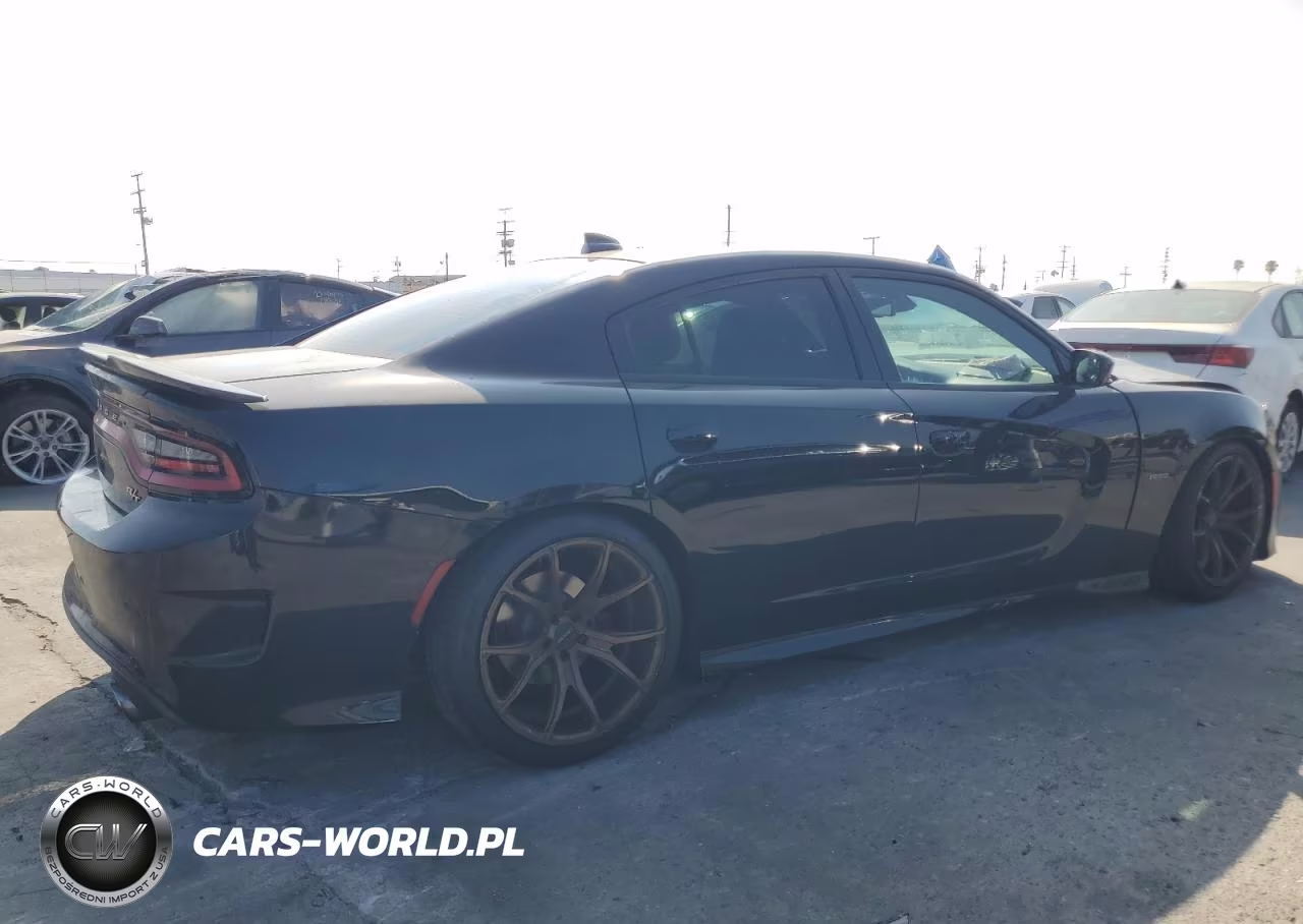 2019 Dodge Charger R-T VIN:2C3CDXCT5KH575682 - 3