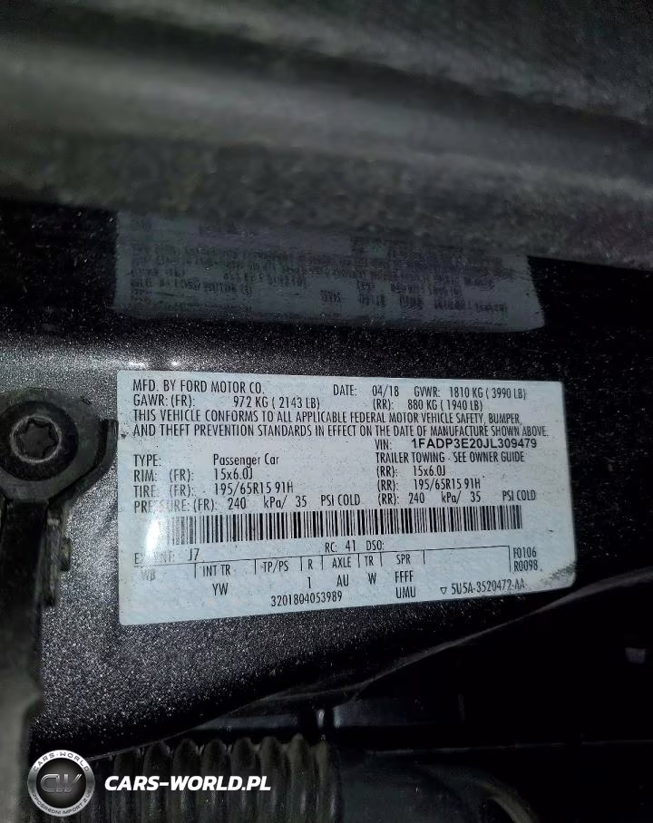 2018 Ford Focus S VIN:1FADP3E20JL309479 - 12