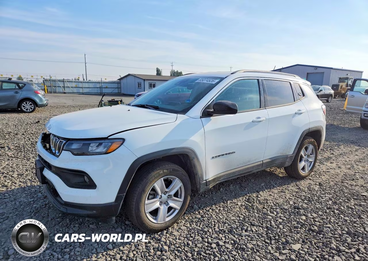 2022 Jeep Compass Latitude – zdjęcie 1 z 13