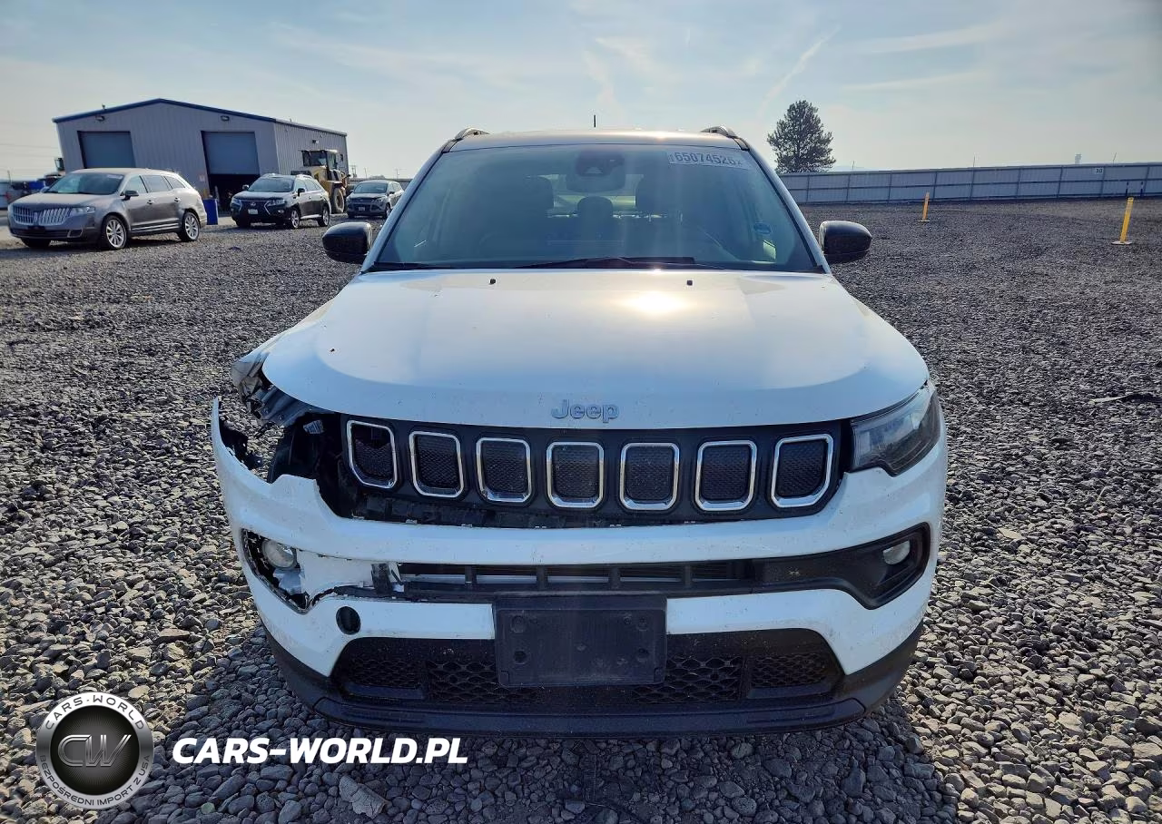 2022 Jeep Compass Latitude VIN:3C4NJDBB2NT231730 - 5