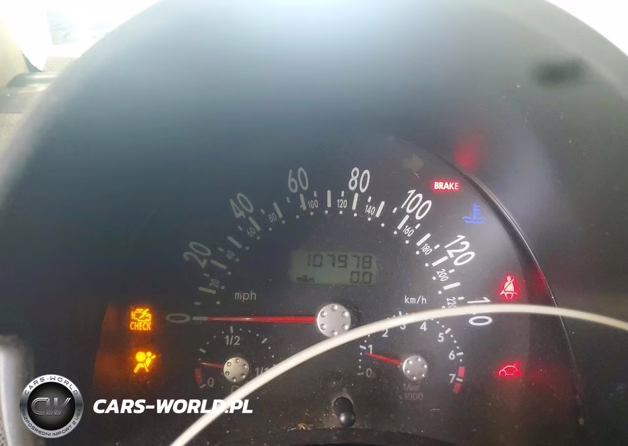 2004 Volkswagen New Beetle Gls VIN:3VWCM31Y34M322204 - 9