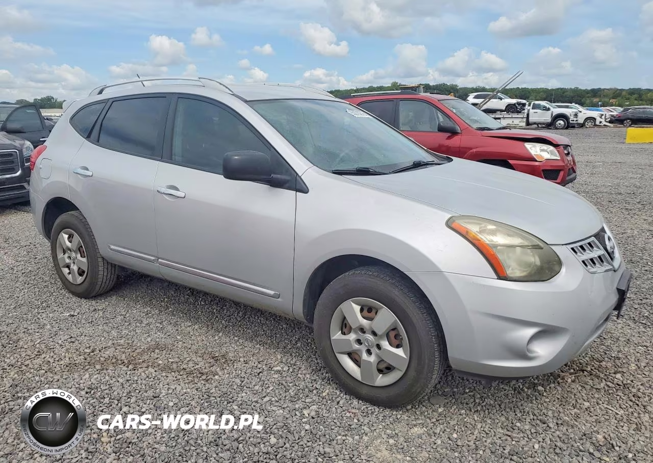 2014 Nissan Rogue Select S VIN:JN8AS5MT0EW102617 - 4
