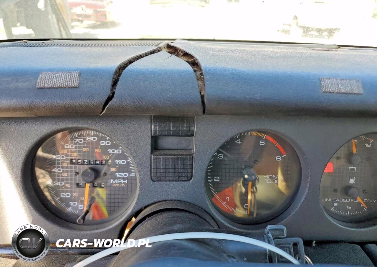 1992 Pontiac Firebird Base VIN:1G2FS23E2NL227403 - 9