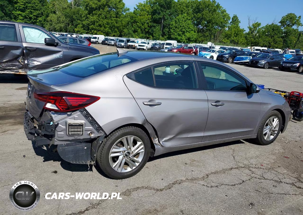 2020 Hyundai Elantra Value Edition VIN:KMHD84LF0LU106913 - 3