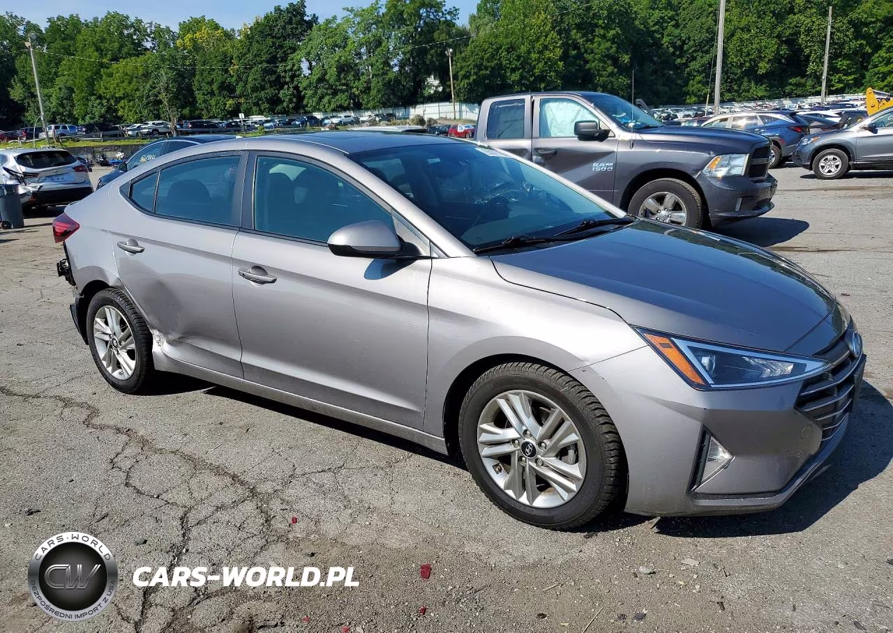 2020 Hyundai Elantra Value Edition VIN:KMHD84LF0LU106913 - 4