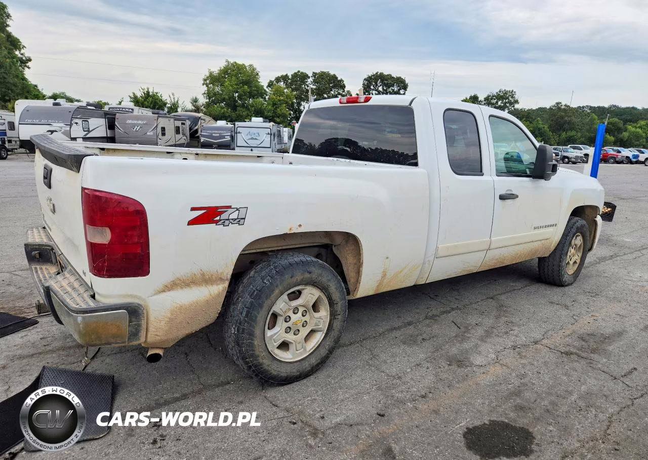 2008 Chevrolet Silverado VIN:1GCEK19078Z262842 - 3