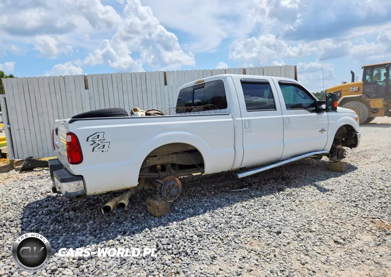 2015 Ford F250 Super Duty VIN:1FT7W2BT2FEA44383 - 3