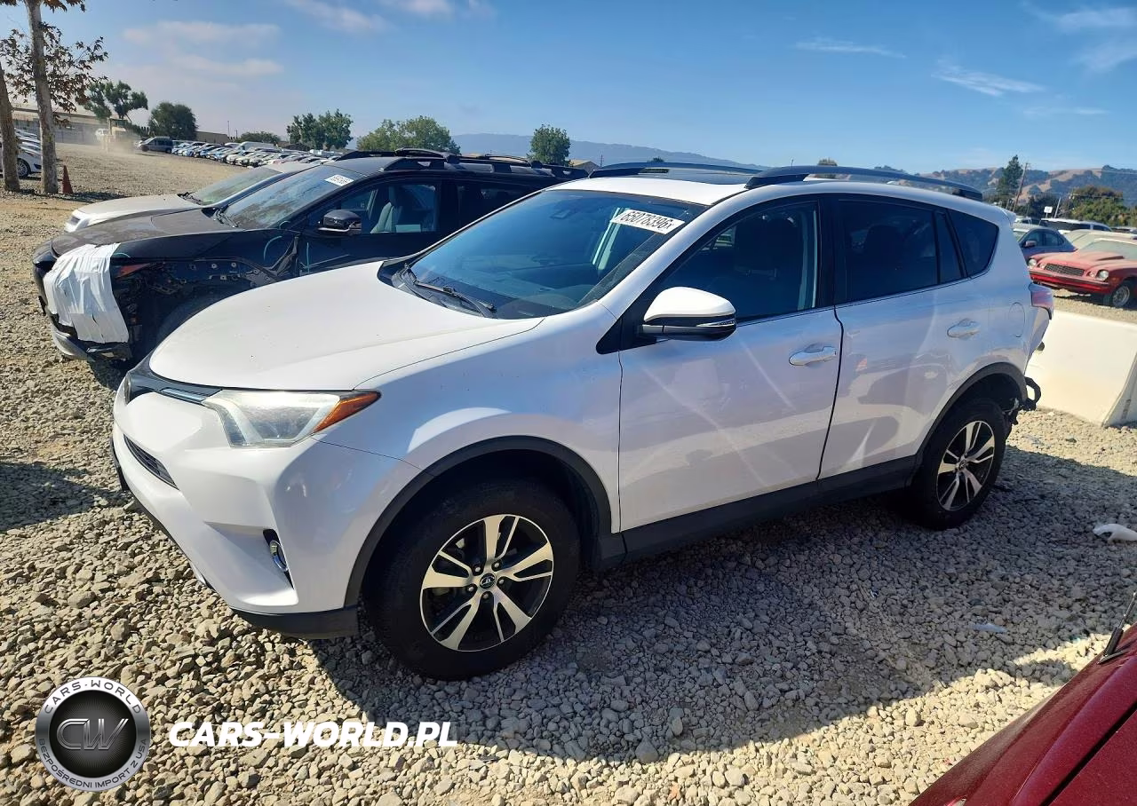 2018 Toyota Rav4 Xle – zdjęcie 1 z 13