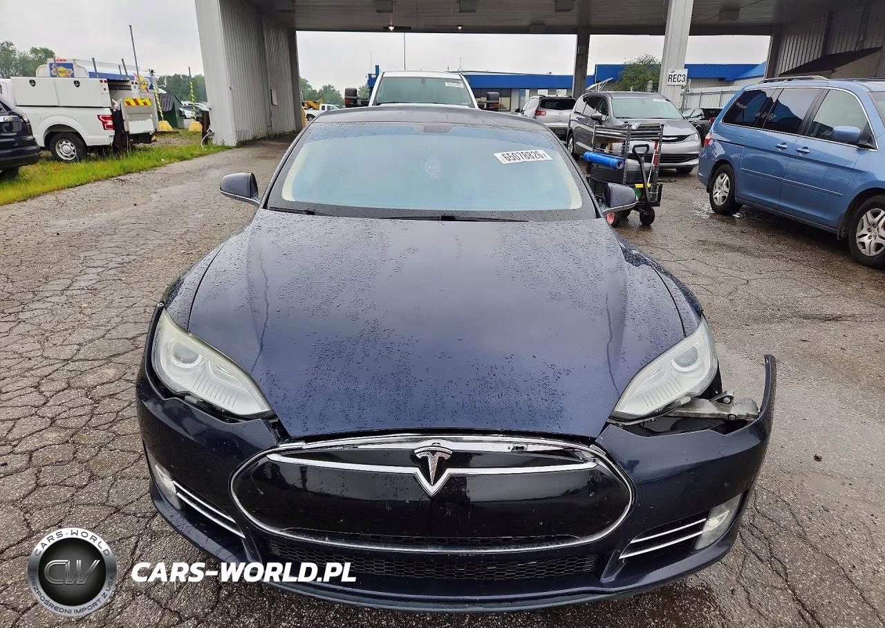 2013 Tesla Model S VIN:5YJSA1AG4DFP08699 - 5