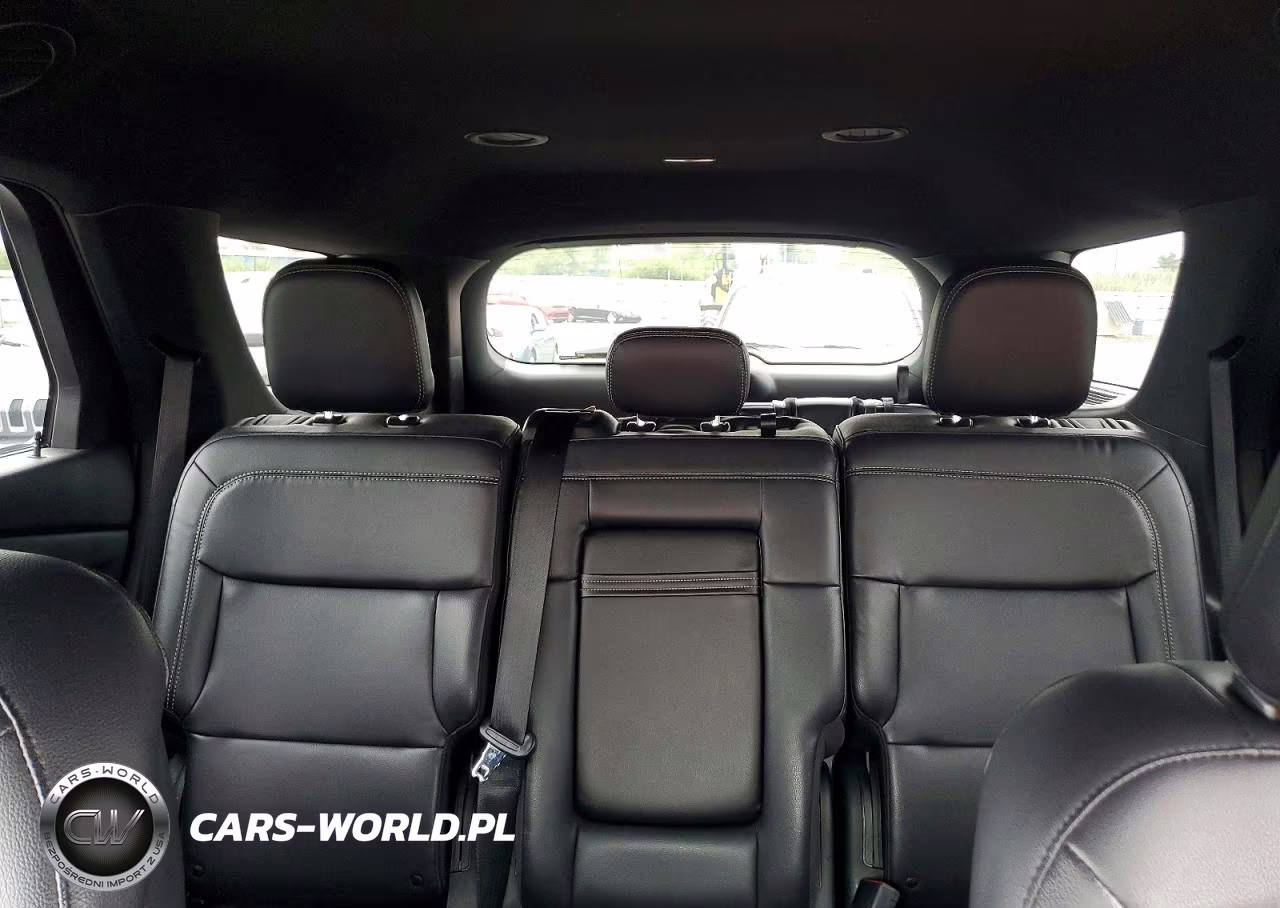 2020 Ford Explorer Xlt VIN:1FMSK8DH3LGB62195 - 10