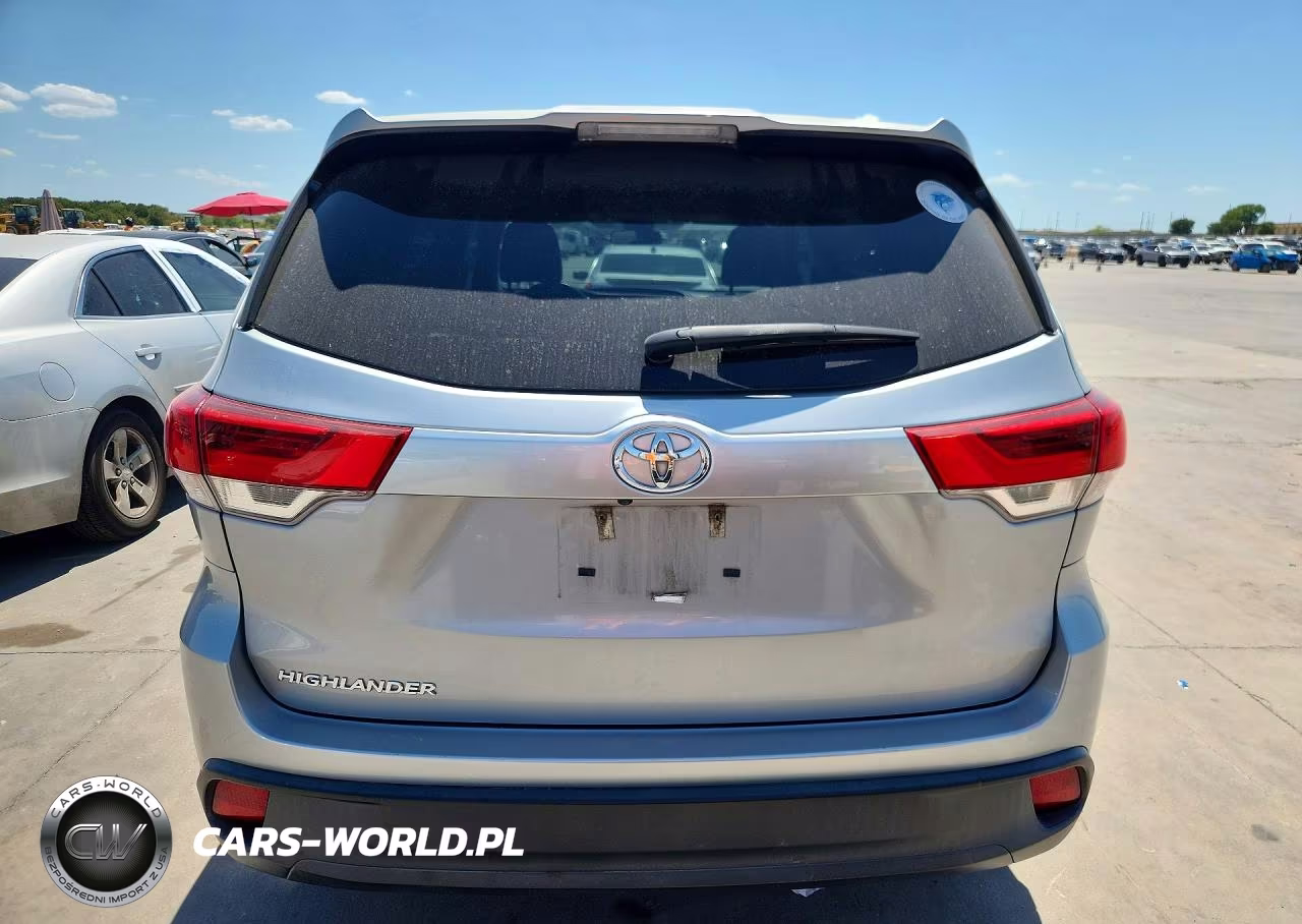 2019 Toyota Highlander Le VIN:5TDZZRFH8KS295685 - 6