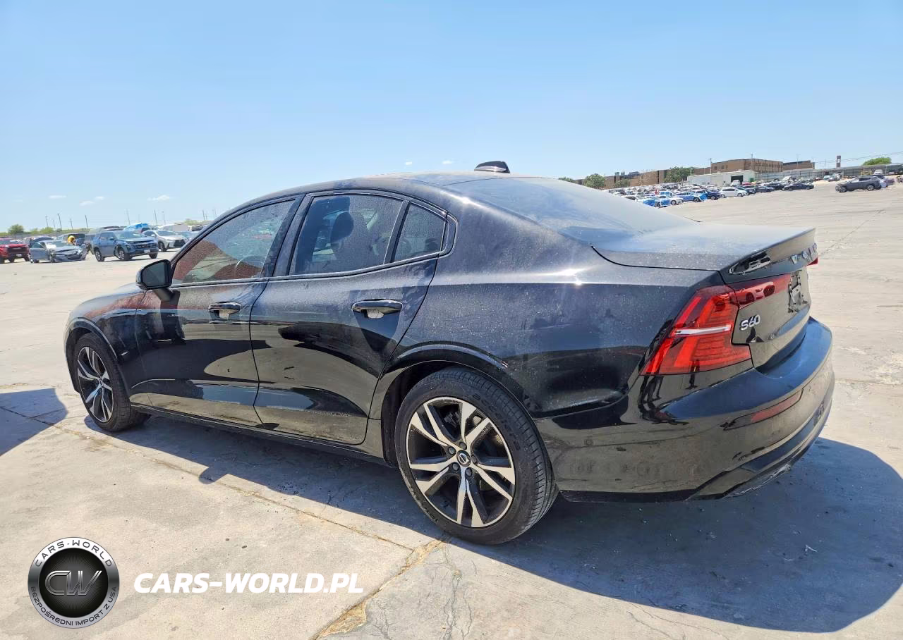 2024 Volvo S60 B5 Plus Dark Theme VIN:7JRL12FL4RG315333 - 2