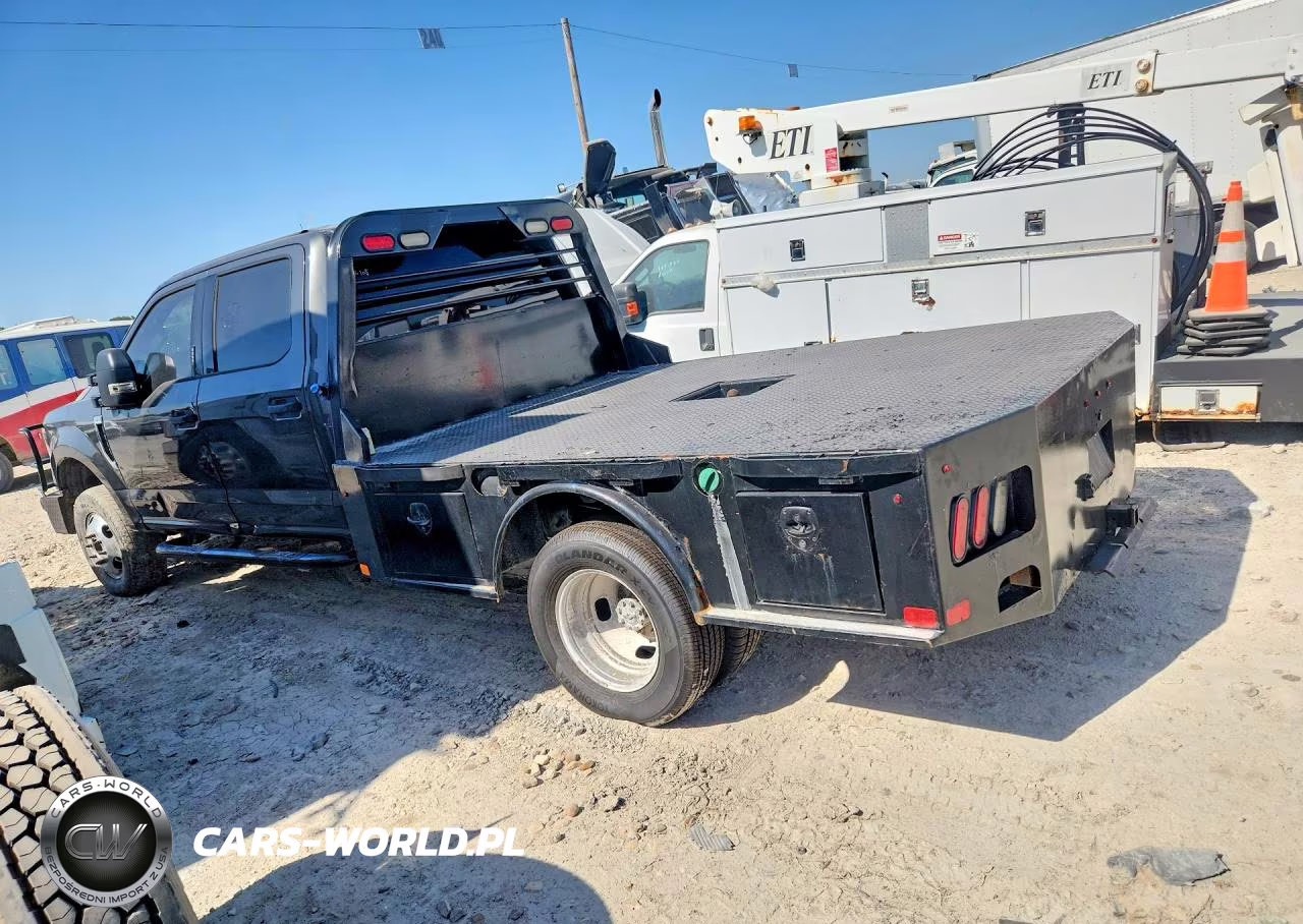 2018 Ford F350 Super Duty VIN:1FD8W3HT3JEC18533 - 2