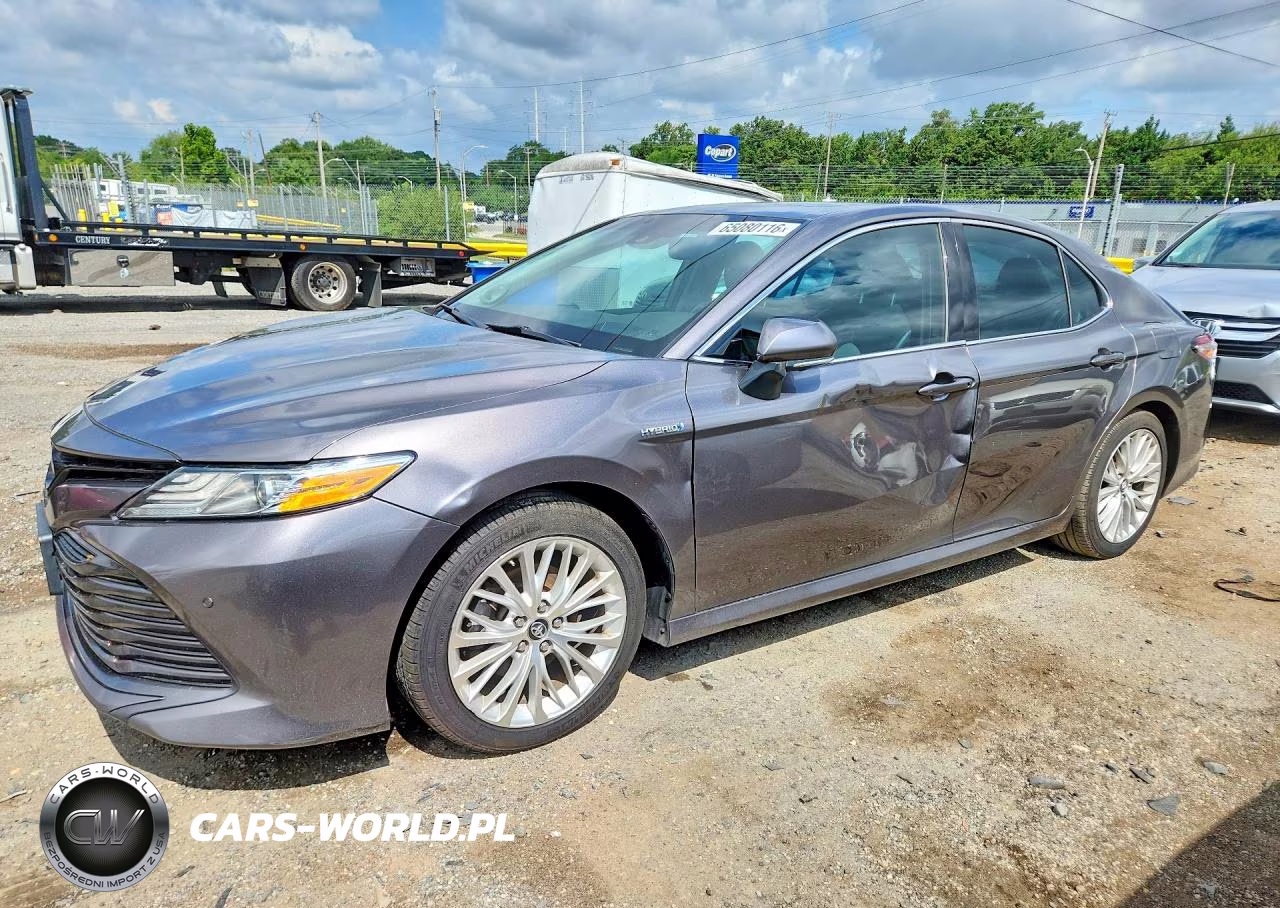 2019 Toyota Camry Hybrid Xle – zdjęcie 1 z 12