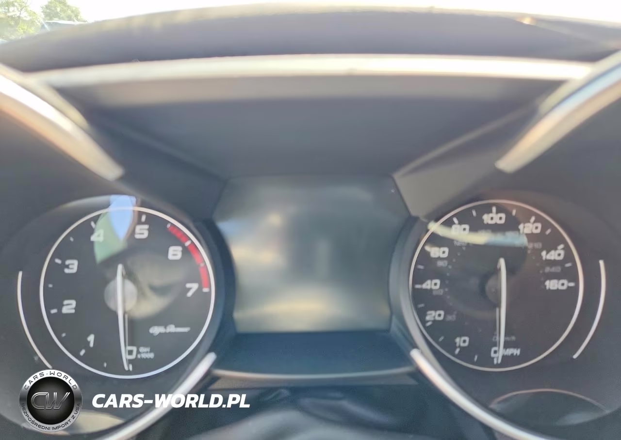 2022 Alfa Romeo Giulia Super VIN:ZARFANBN6N7653515 - 9