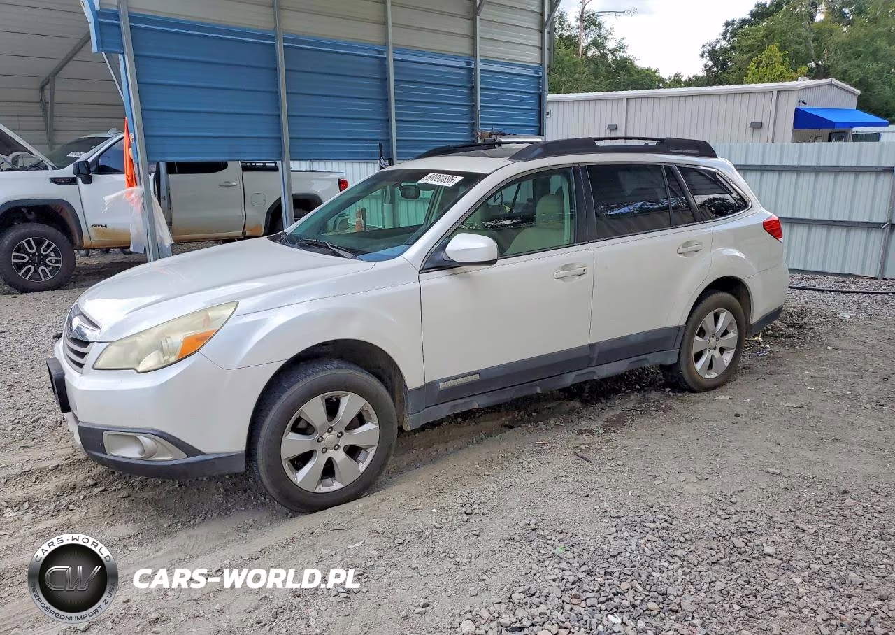 2011 Subaru Outback 2.5I Limited – zdjęcie 1 z 13