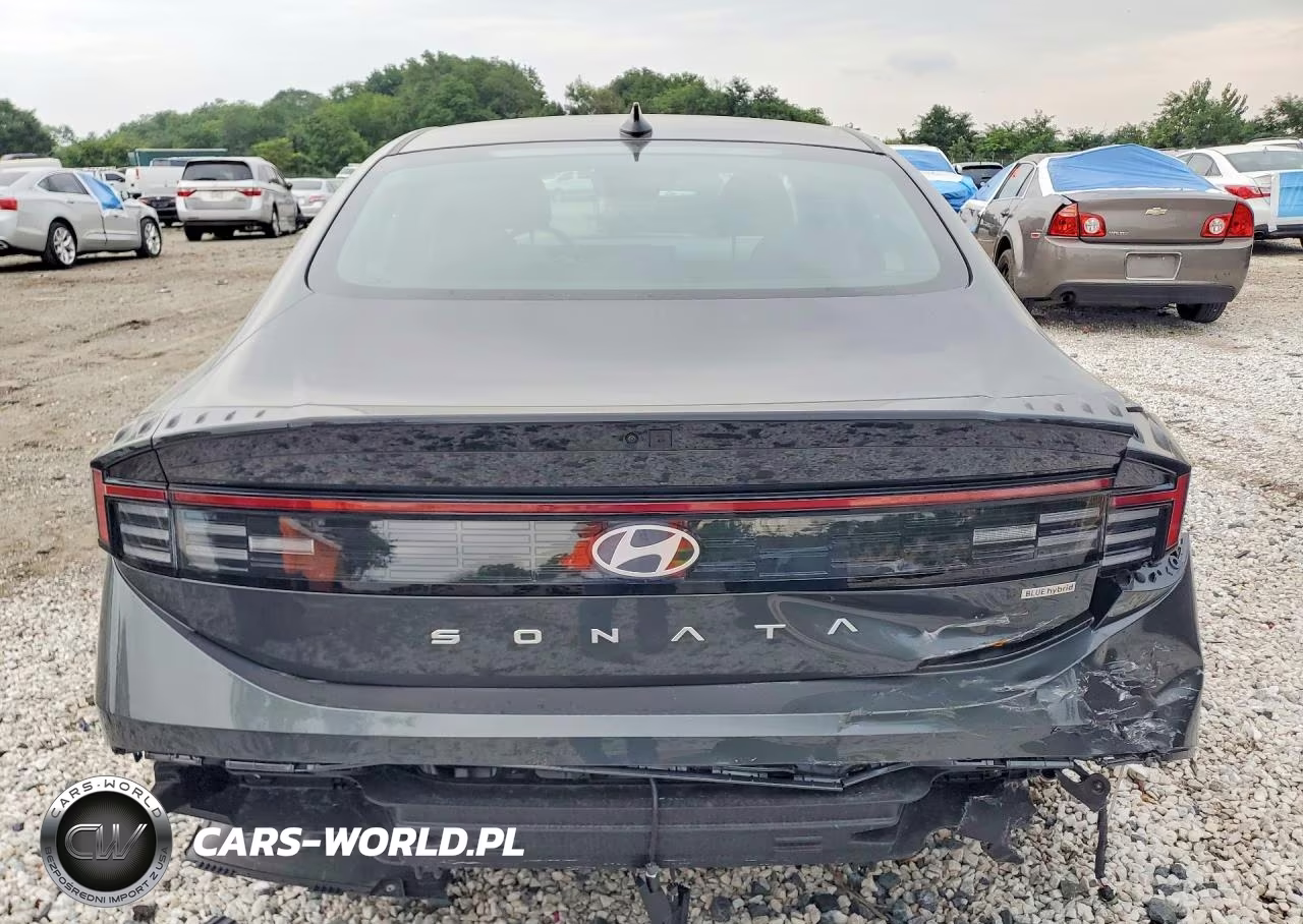 2026 Hyundai Sonata Hybrid Blue VIN:KMHL24JJXTA155834 - 6
