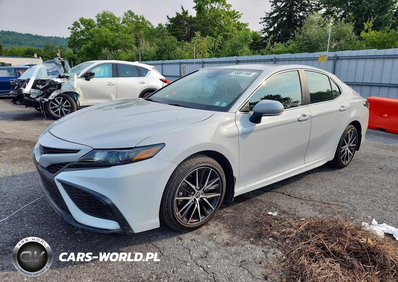 2024 Toyota Camry Se – zdjęcie 1 z 12