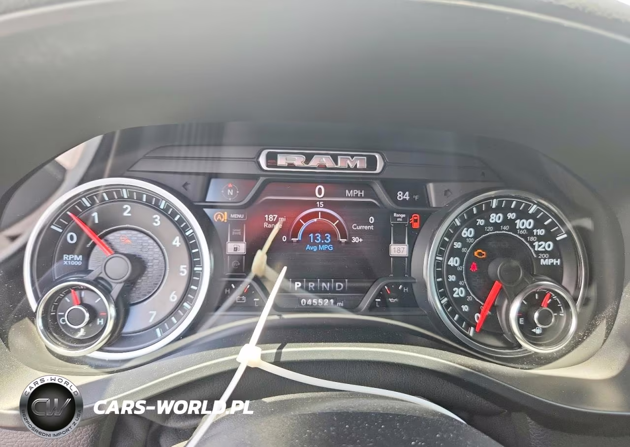 2020 Ram 1500 Laramie VIN:1C6SRFJT7LN324944 - 9
