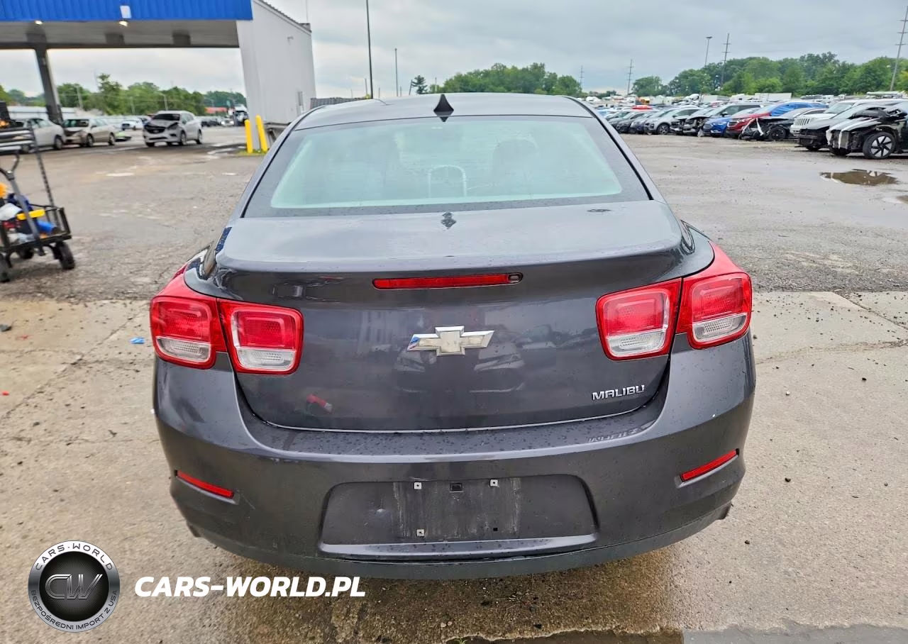 2013 Chevrolet Malibu Ls VIN:1G11B5SA7DF352635 - 6
