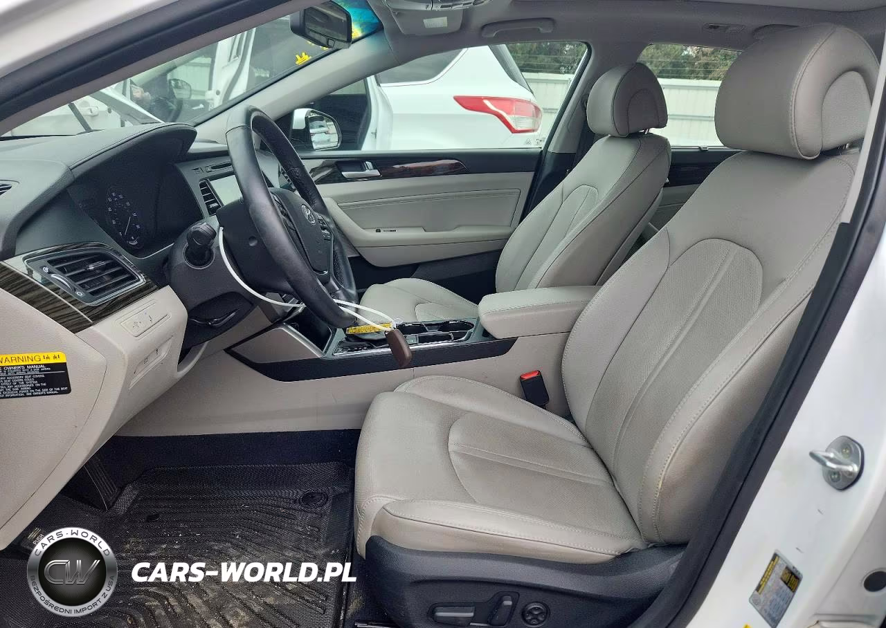 2016 Hyundai Sonata Limited VIN:5NPE34AF1GH310713 - 7