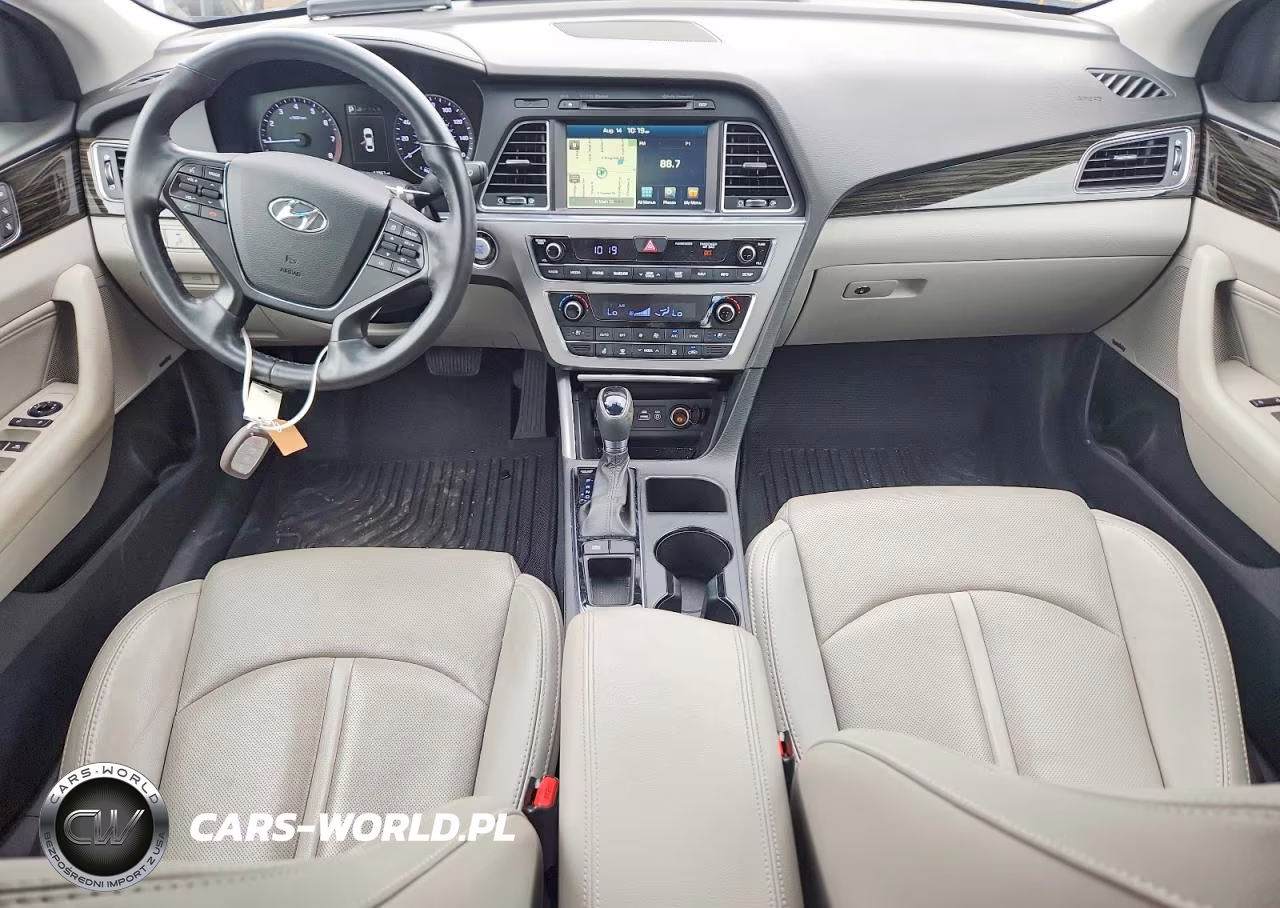 2016 Hyundai Sonata Limited VIN:5NPE34AF1GH310713 - 8