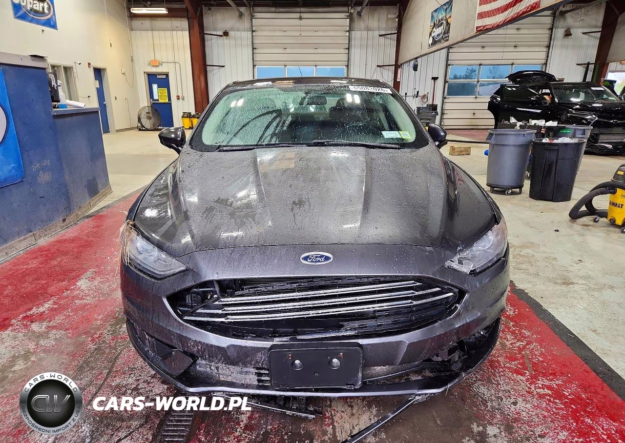 2017 Ford Fusion Se VIN:3FA6P0H73HR359402 - 5